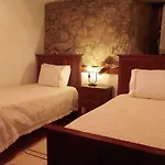Casa Dona Urraca Vilarinho da Castanheira