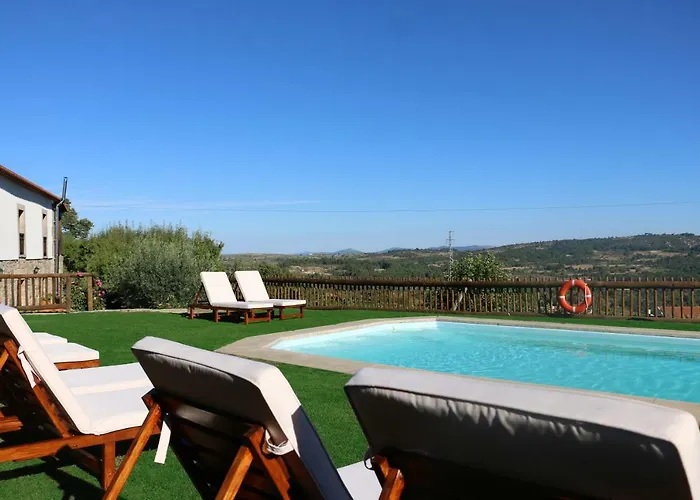 بيت ضيافة Casa Dona Urraca 3*