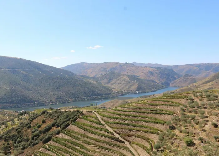 Casa Dona Urraca 3* Vilarinho da Castanheira