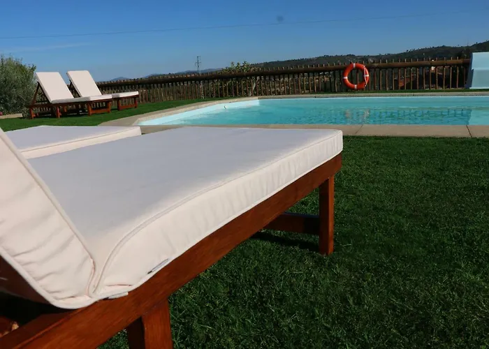 Casa Dona Urraca 3* Vilarinho da Castanheira