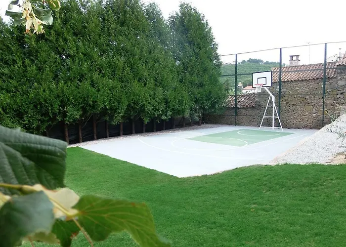 Casa Dona Urraca بيت ضيافة