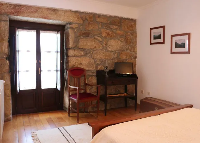 بيت ضيافة Casa Dona Urraca 3*